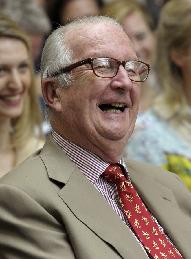 Belgijski kralj Albert II. je leta 2013 prestol predal sinu Philippeju. FOTO: Reuters