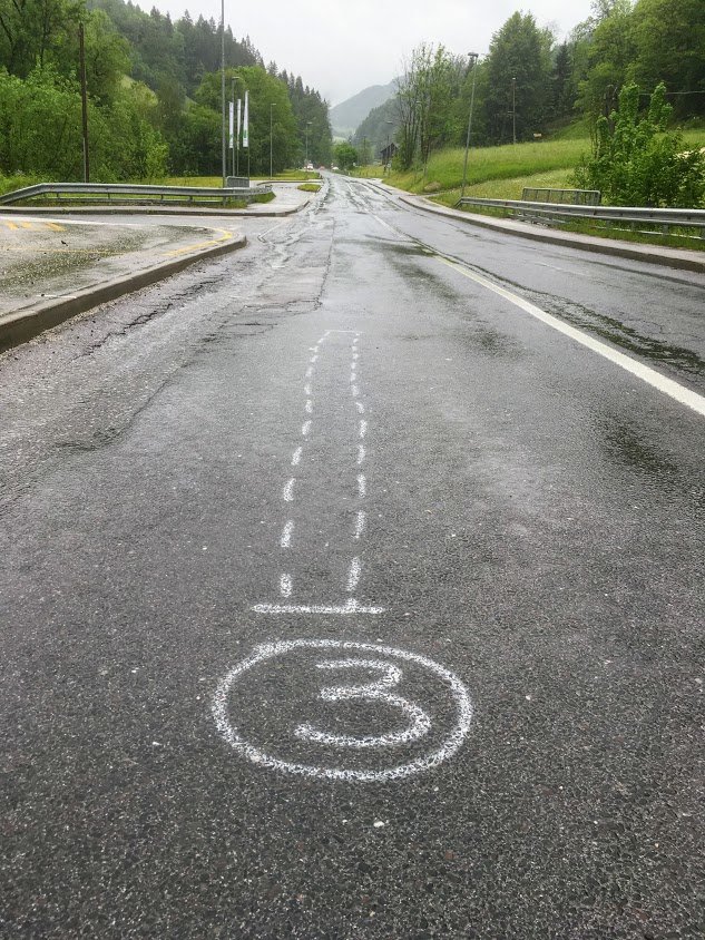 Fotografija: Pot prehitevanja pred odcepom FOTO: Jaroslav Jankovič