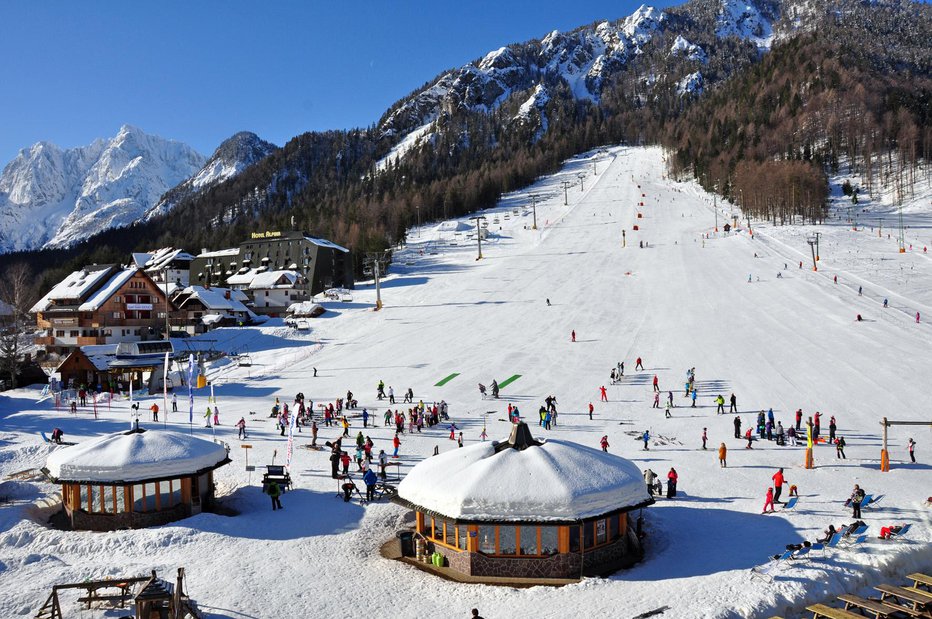 Fotografija: Začetek in konec poti je v Kranjski Gori. Foto: Hit Alpinea