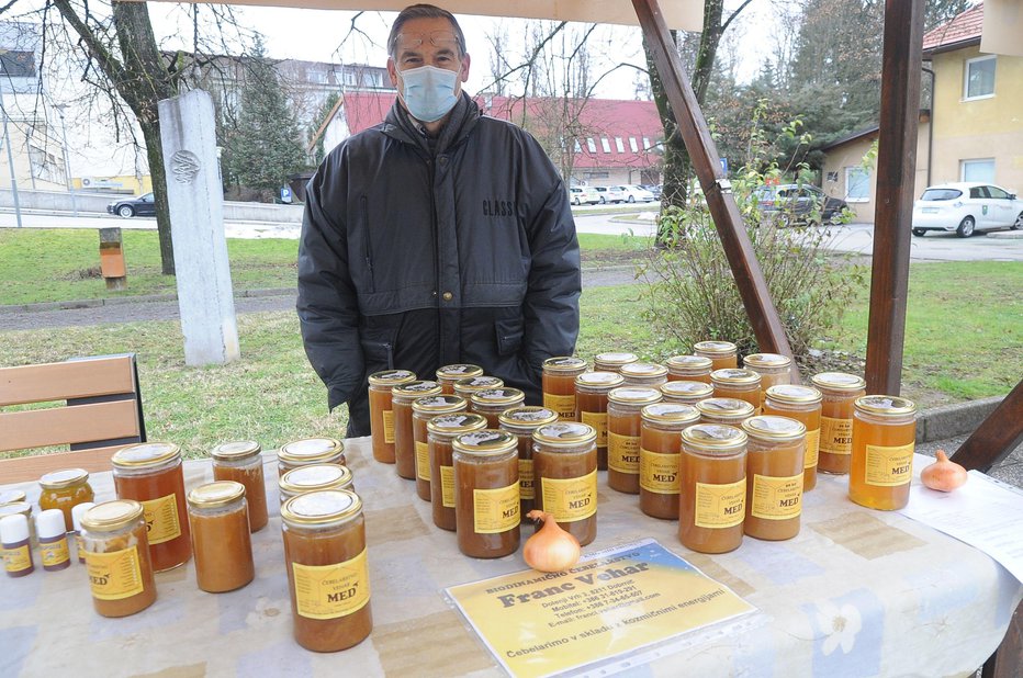 Fotografija: Franc Vehar je iz Dobrniča in stavi na biodinamiko.
FOTOGRAFIJE: Drago Perko