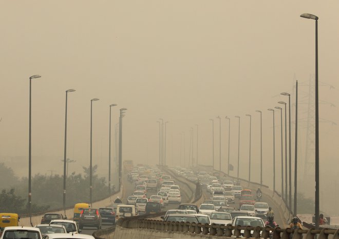 V Aziji emisije še naprej rastejo, vzporedno z gospodarsko rastjo. FOTO: Anushree Fadnavis/Reuters