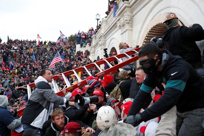 Prizori iz ZDA, ki so šokirali svet. FOTO: Shannon Stapleton, Reuters