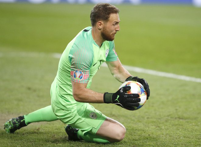 Jan Oblak: v Celovcu je branil na ravni »Zamore«, v Rigi je bil na srečo neviden. FOTO: Roman Šipić