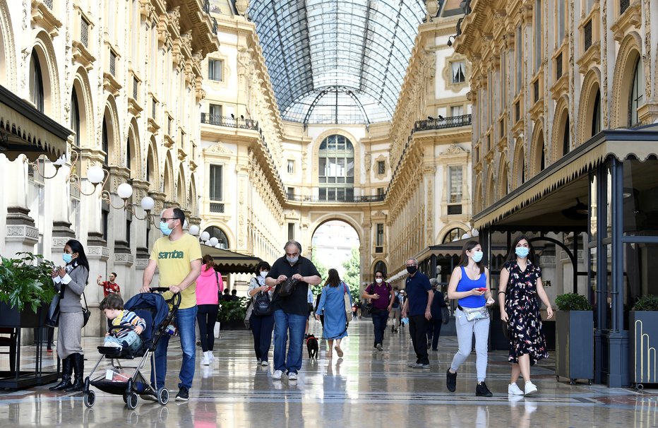 Fotografija: Tako jug kot sever Evrope se dobro znajdeta v vlogi žrtve in imata za to upravičene razloge. Foto: REUTERS/Flavio Lo Scalzo