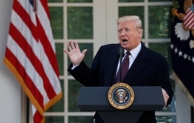 Trump je povedal, da bodo »ZDA ostale neomajna zaveznica Savdske Arabije, da bi zagotovile interese naše države, Izraela in drugih partnerjev v regiji«. FOTO: Leah Millis/Reuters