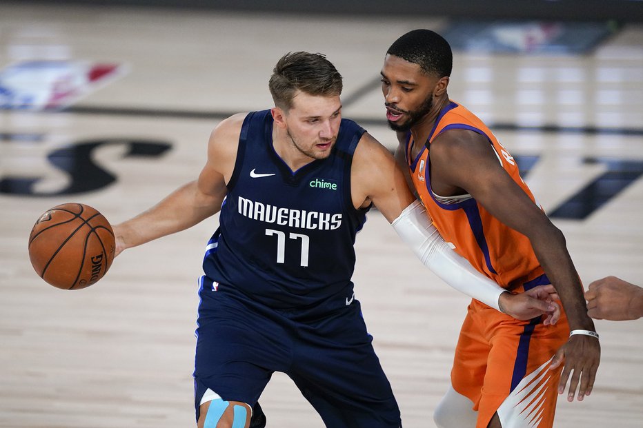 Fotografija: Luka Dončić se je tudi v končnici tekme trudil s prodori in iskal koš, toda Dallasu to ni pomagalo do nove zmage. FOTO: Ashley Landis/USA Today Sports