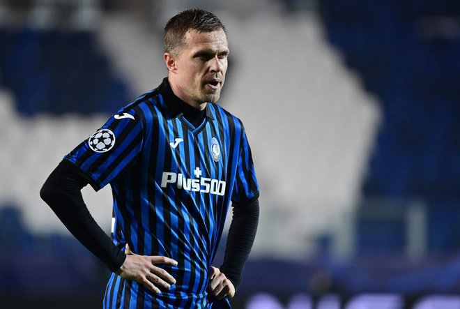 Atalanta je z Josipom Iličićem po zaostanku z 0:2 le rešila točko. FOTO: Miguel Medina/AFP