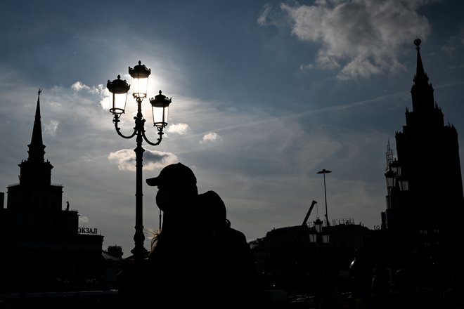 Število okužb s  koronavirusom v Rusiji narašča. FOTO: Kirill Kudryavtsev/Afp