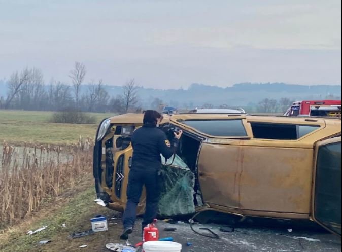 Fotografija: Nesreča, ki se je končala dokaj srečno. FOTO: PGD Ptuj