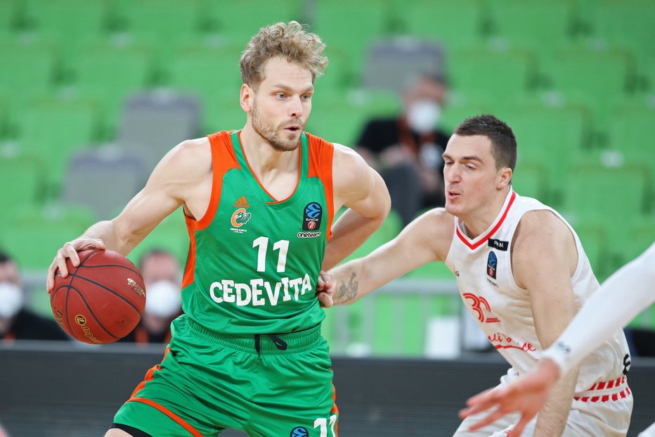 Fotografija: Jaka Blažič je drugi najboljši strelec lige ABA. FOTO: Cedevita Olimpija