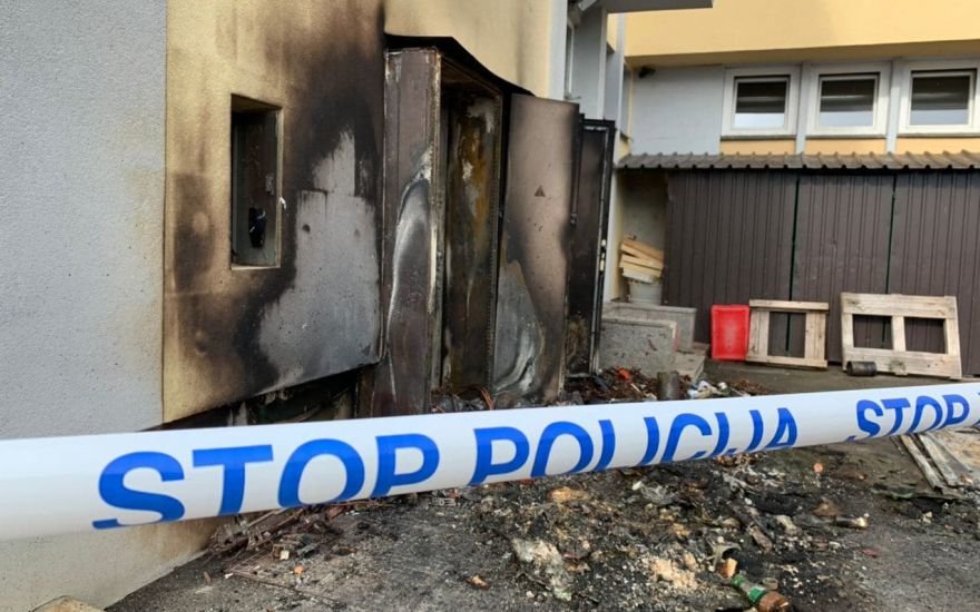 Fotografija: Na Srednji poklicni in tehniški šoli Murska Sobota je nastalo za vsaj 35.000 evrov škode. FOTOgrafiji: Oste Bakal