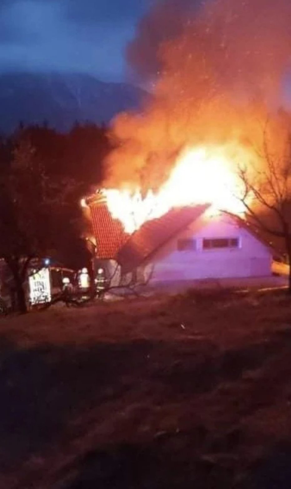 Fotografija: Rdeči petelin je naredil ogromno škode. FOTO: Pgd Slovenj Gradec