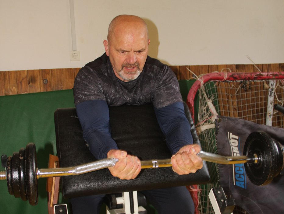 Fotografija: Prehrana s tržnice in trening v telovadnici sta njegov moto. FOTO: Boštjan Fon