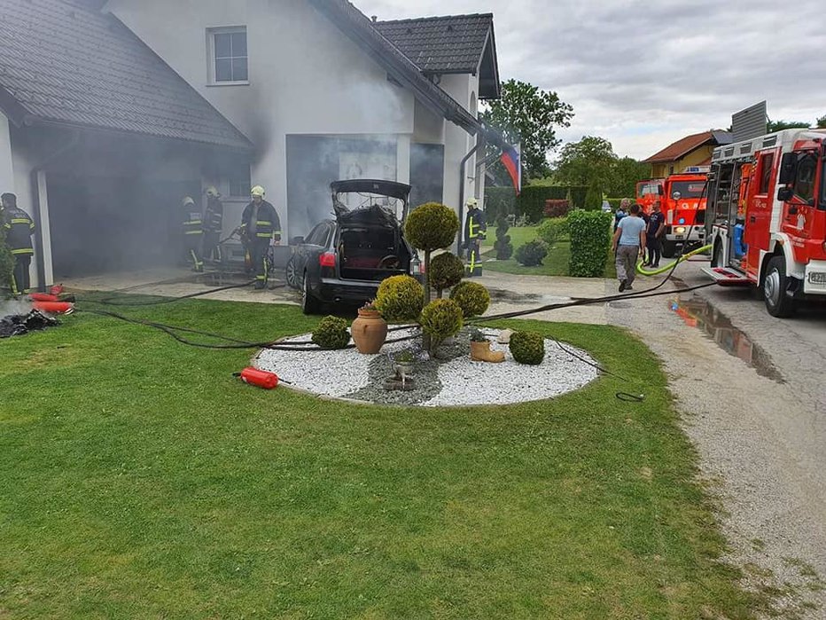 Fotografija: Brez gasilcev bi lahko bilo še huje. FOTO: PGD Lenart