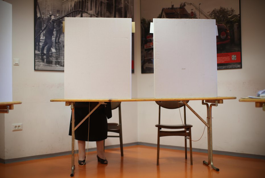 Fotografija: Na referendum spet v začetku julija? FOTO: Jure Eržen, Delo