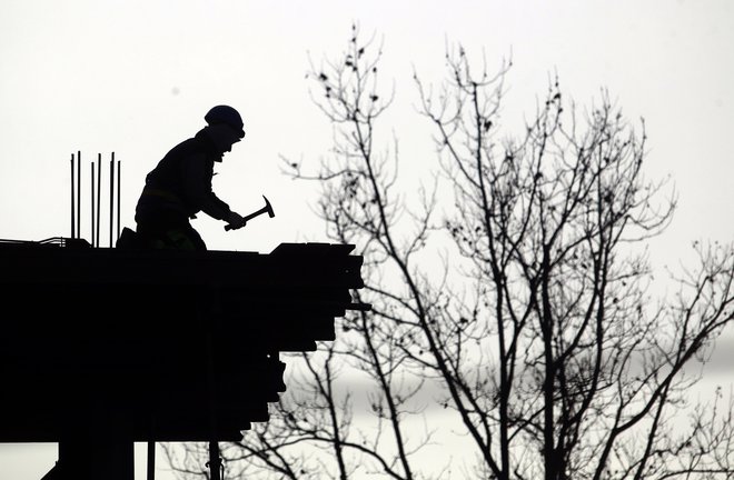 Niso jim izplačevali plač, prispevkov za socialno in zdravstveno zavarovanje, prispevkov za pokojninsko in invalidsko zavarovanje, akontacije dohodnine in odpravnin. FOTO: Roman Šipić