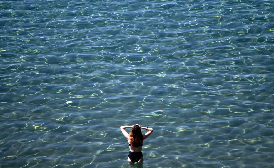 Fotografija: Kopalci na morju. FOTO: Roman Šipić