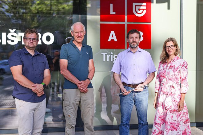 Damjan Omerzu in Jože Rovan, PZS, Miha Marenče, PD Kranj, Ana Cergolj Kebler, Zavarovalnica Triglav Foto: Zavarovalnica Triglav