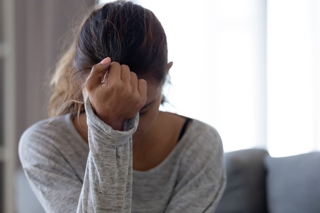 Redna telesna dejavnost blaži tesnobo. FOTO: Fizkes/Getty Images