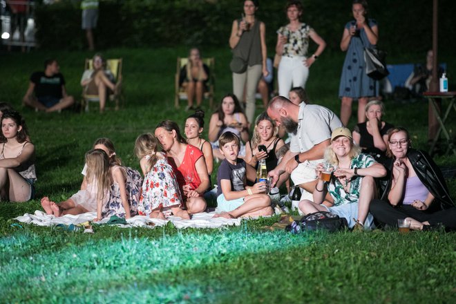 Najstarejše mesto se je prelevilo v mladinski Woodstock.