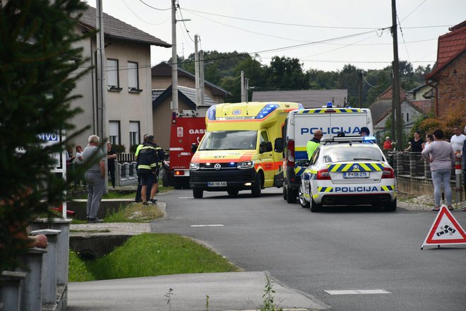 Odpeljali so ga v bolnišnico. FOTO: Oste Bakal