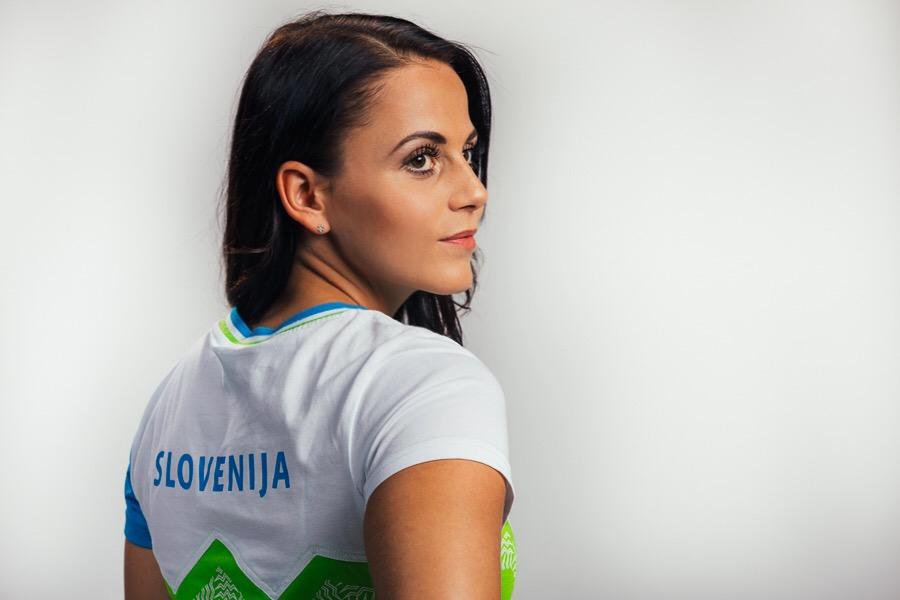 Fotografija: Gloria Kotnik je ena najboljših slovenskih deskark in trikratna olimpijka. FOTO: PROMOCIJSKI MATERIAL
