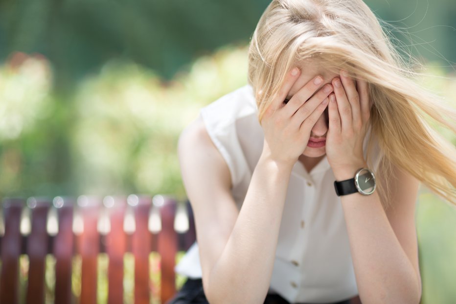 Fotografija: Ko smo poklicani k plačilu slabe karme, se lahko upiramo, a se potem soočimo z verjetnostjo težke lekcije usode. FOTO: Pkpix/Getty Images
