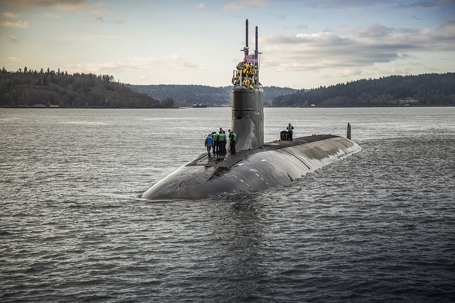 Fotografija: USS Connecticut uporabljajo za napade na druga plovila. FOTO: Thiep Nguyen/wikipedia
