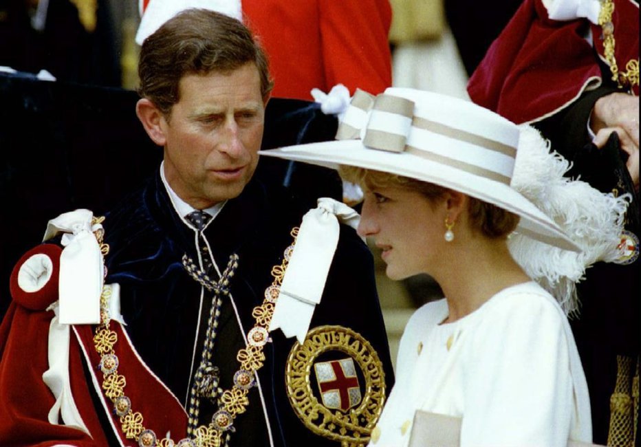 Fotografija: Ko je izvedel za Dianino nezvestobo, je bil Charles menda v šoku in povsem iz sebe. FOTO: Kevin Lamarque/Reuters
