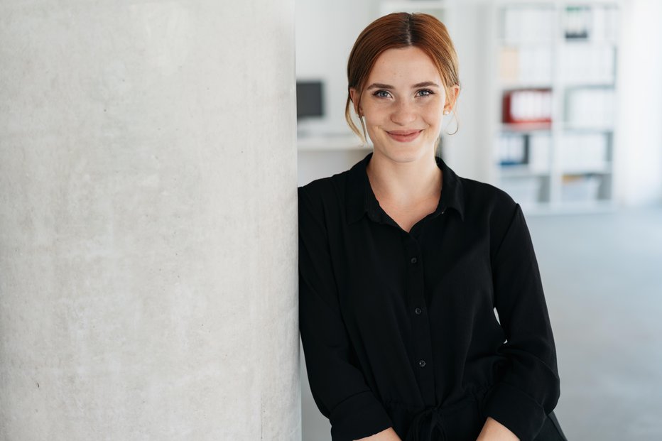 Fotografija: Zavedajte se svojega notranjega kritika, saj je del vas in vašega občutka za samorefleksijo. FOTO: Stockfour/Getty Images
