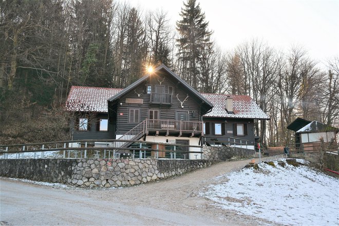 Lovski dom na Golavi je čudovita izletniška točka. Fotografiji: Darko Naraglav
