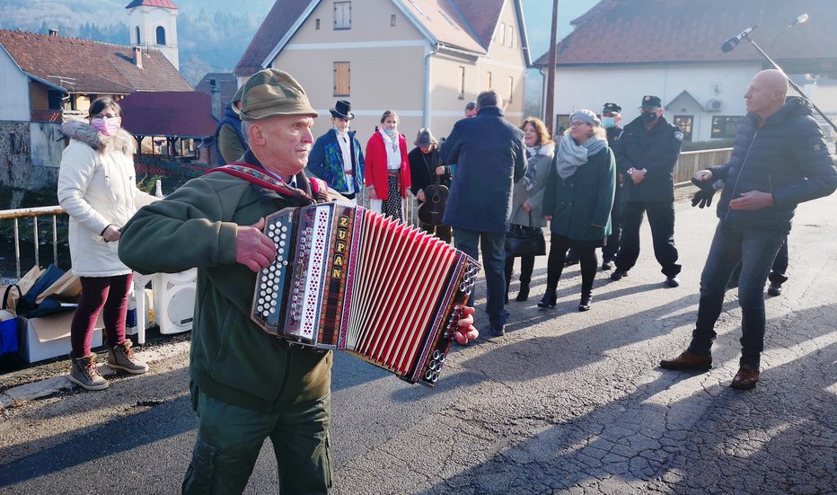 Fotografija: Vinko meh vleče od rosnih let.
