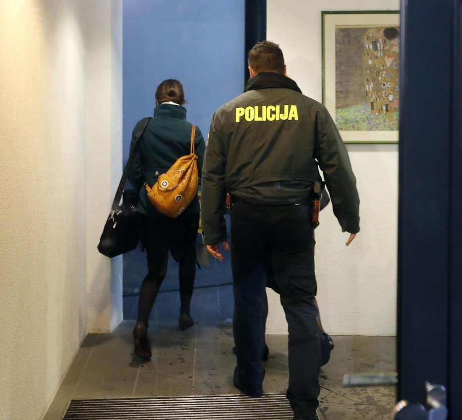 Fotografija: Policija je potrdila sum kaznivega dejanja, ki se preganja po uradni dolžnosti (simbolična fotografija). FOTO: Aleš Černivec
