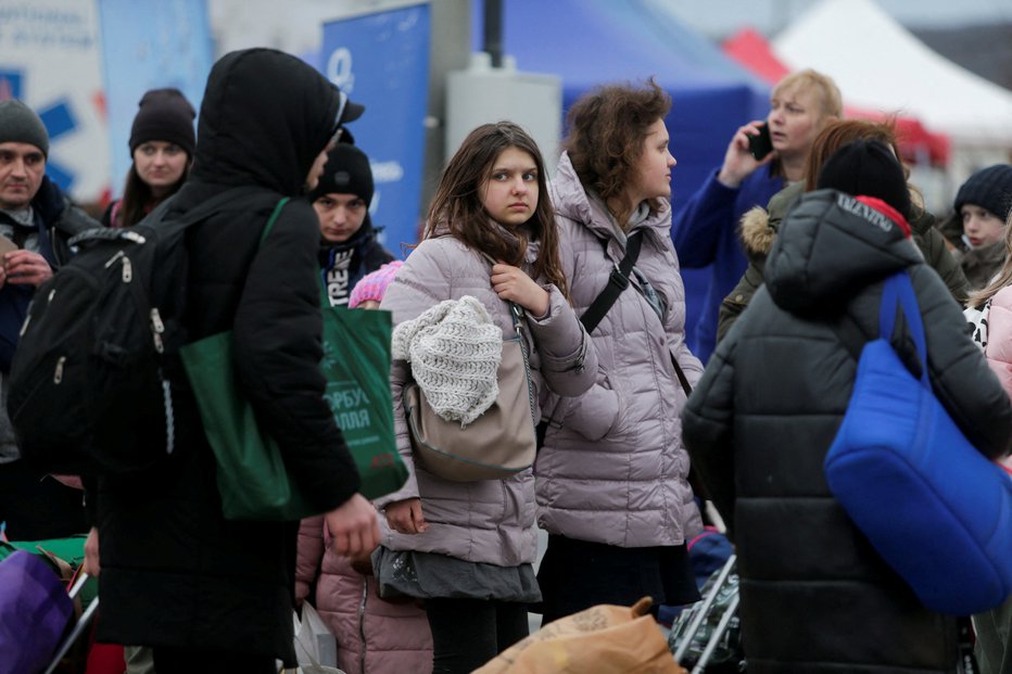 Fotografija: »Ljudje so bili kot na avtopilotu, vedeli so, da se morajo rešiti,« je med drugim dejal aristokratski prostovoljec. FOTO: Lukasz Glowala/Reuters
