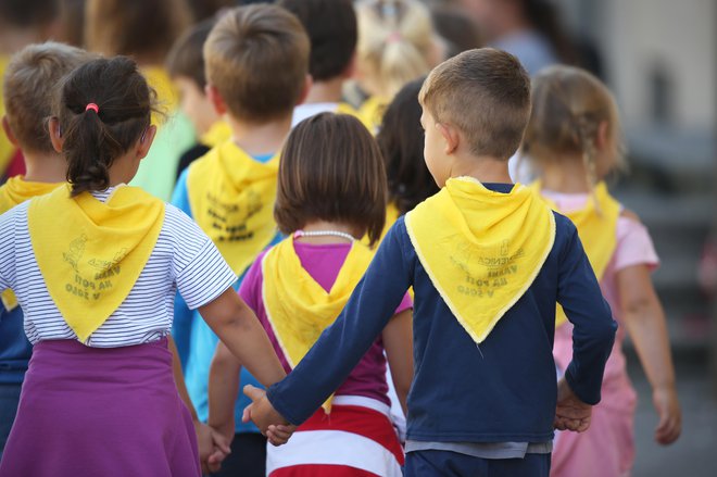 V karanteni je več tisoč učencev. FOTO: Jure Eržen/Delo