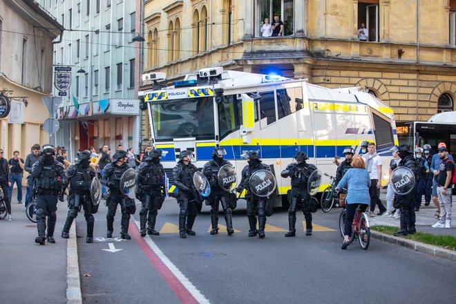 Protestniki so se vrnili v središče mesta. FOTO: Voranc Vogel