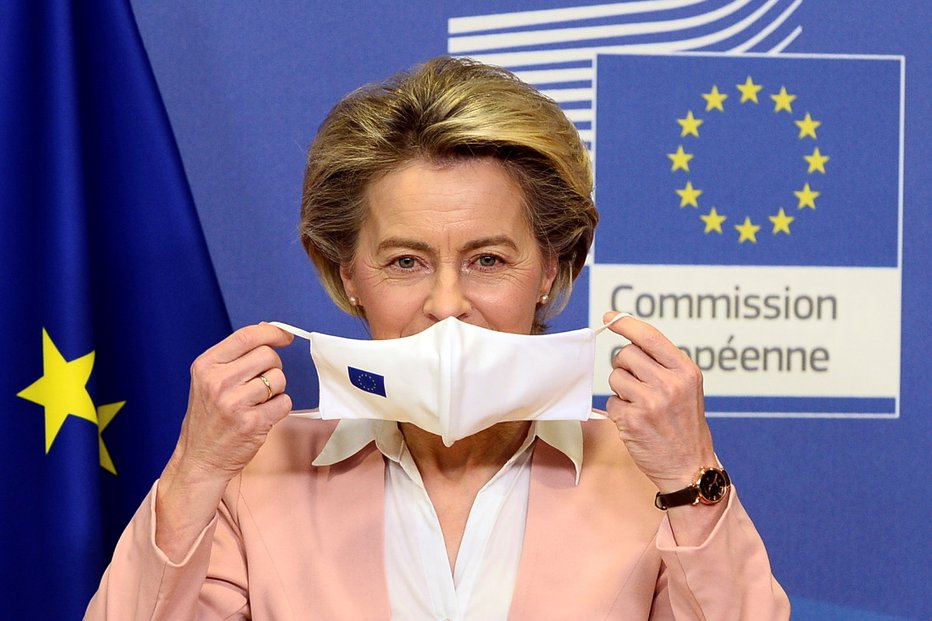 Fotografija: Ursula von der Leyen je s pojasnili o vzrokih za zaostanek pri dobavi cepiv dokaj skopa. FOTO: Johanna Geron/Reuters