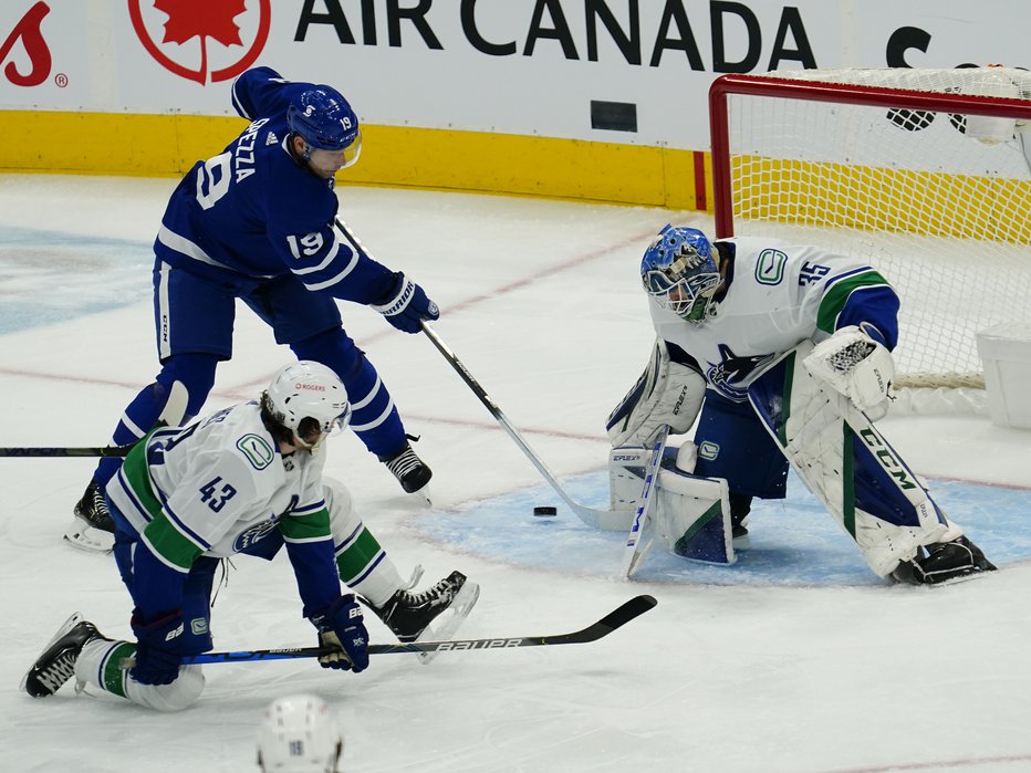 Fotografija: Jason Spezza je na svoji 1.133 tekmi dosegel osmi hat-trick. FOTO: John E. Sokolowski/Usa Today Sports