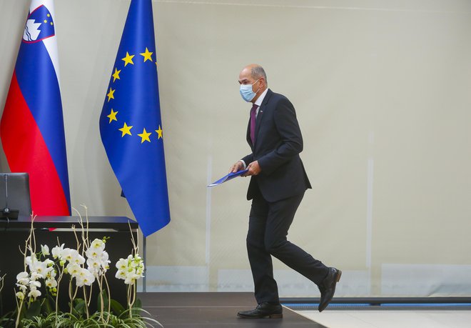 Janša je v pismo zapisal, da imamo v Sloveniji res težave z demokracijo, a da so te povezane z elementi nedokončane tranzicije v Sloveniji. FOTO: Jože Suhadolnik/Delo