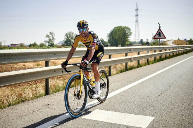 Primož Roglič se pred zadnjim tednom dirke po Španiji počuti odlično. FOTO: Jumbo Visma