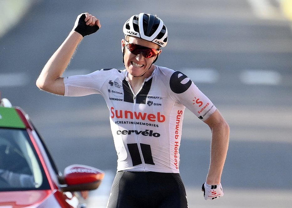 Fotografija: Soren Kragh Andersen (Team Sunweb) je še drugič ukanil Mezgeca. FOTO: Marco Bertorello/Reuters