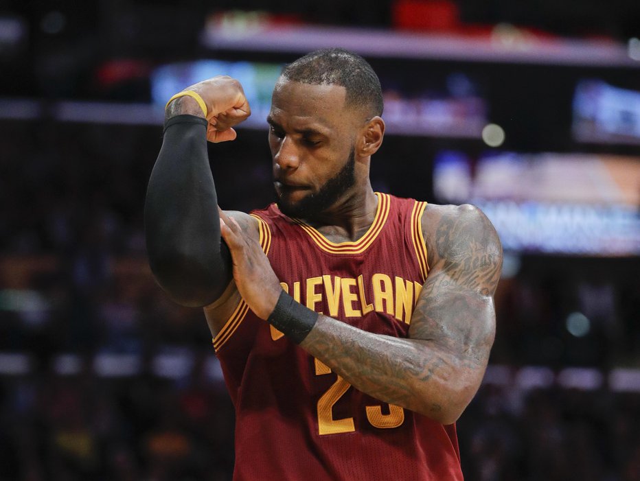 Fotografija: LeBron James se seli k Los Angeles Lakers. FOTO: Jae C. Hong/Ap