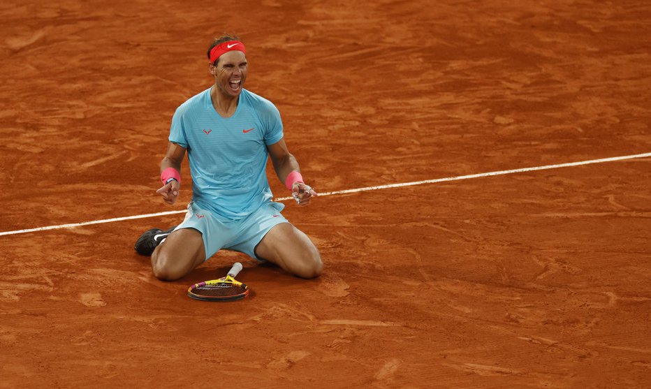 Fotografija: Rafael Nadal ostaja peščeni kralj. FOTO: Christian Hartmann/ Reuters