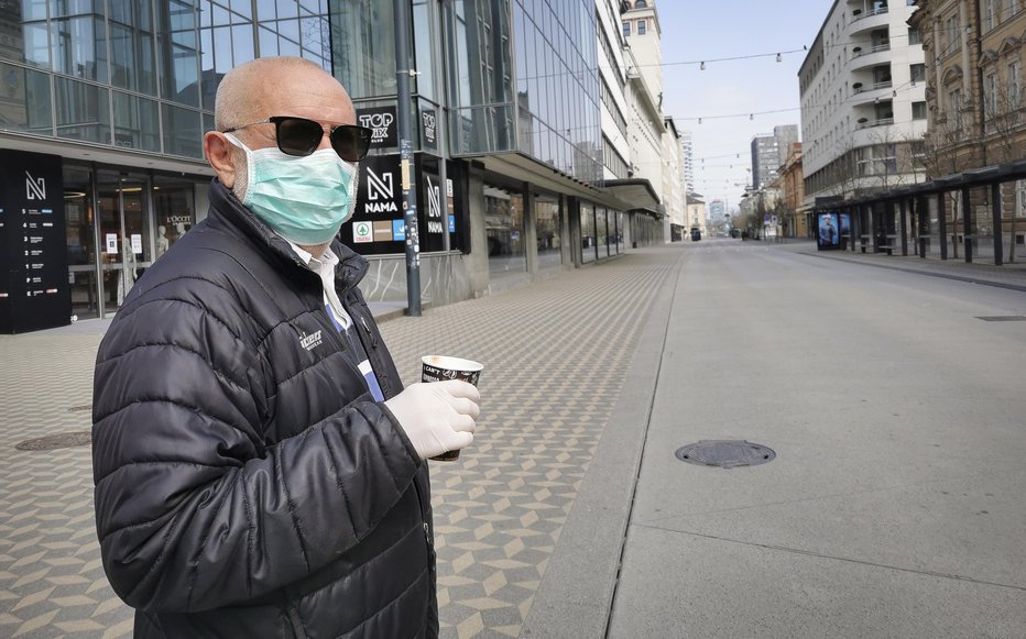 Fotografija: Ulice so se dodobra izpzanile. FOTO: Jože Suhadolnik/Delo