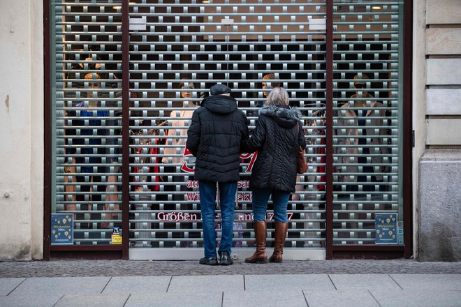 Glavna nakupovalna ulica v Leipzigu. FOTO: Jens Schlueter/AFP