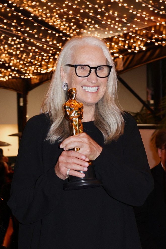 Jane Campion je postala tretja ženska s kipcem za režijo. FOTO: Mike Blake/Reuters
