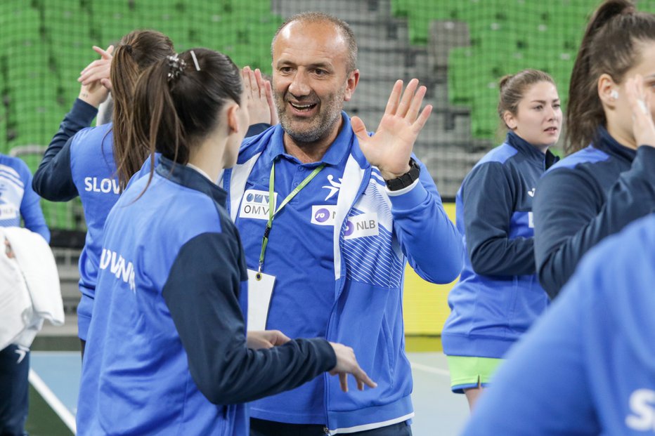 Fotografija: Dragan Adžić bo želel Slovenke pripeljati iz Celja v Stožice. FOTO: Voranc Vogel
