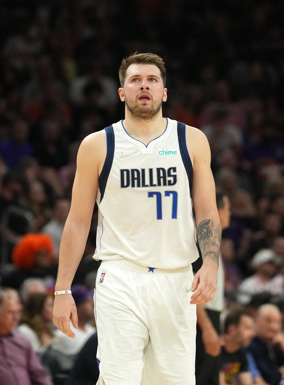 Fotografija: Luka Dončić je vse bolj zaskrbljen. FOTO: Joe Camporeale/USA Today Sports

