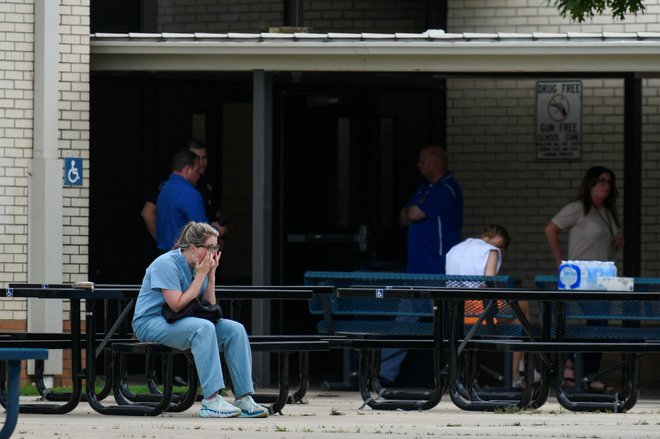 Napad se je zgodil v stavbi Natalie, kjer sta ortopedska klinika in center za zdravje žensk. FOTOGRAFIJI: Michael Noble/Reuters
