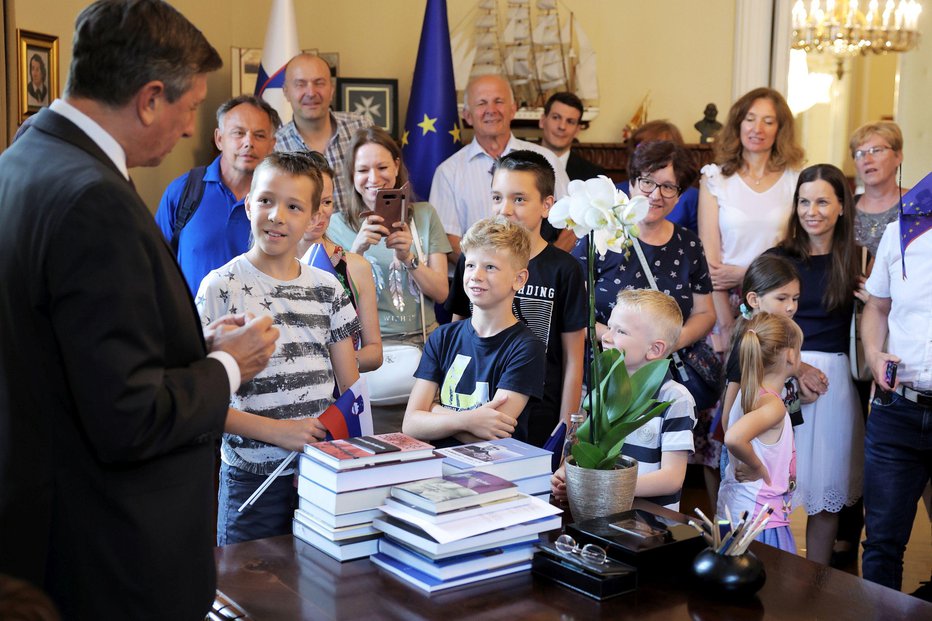 Fotografija: Obiskali so ga tudi številni najmlajši. FOTO: Daniel Novakovič/sta
